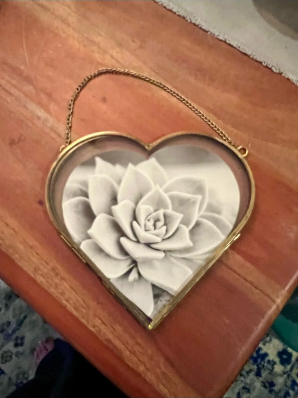 Cost Plus World Market Gold Heart Hanging Photo Frame